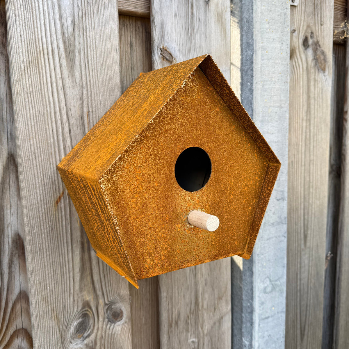 QUINTA birdhouse