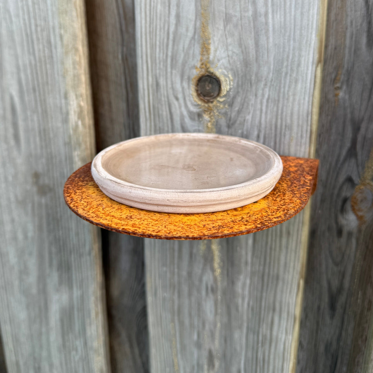 Vogelvoederschaal OASIS – wandmodel met terracotta drinkbakje